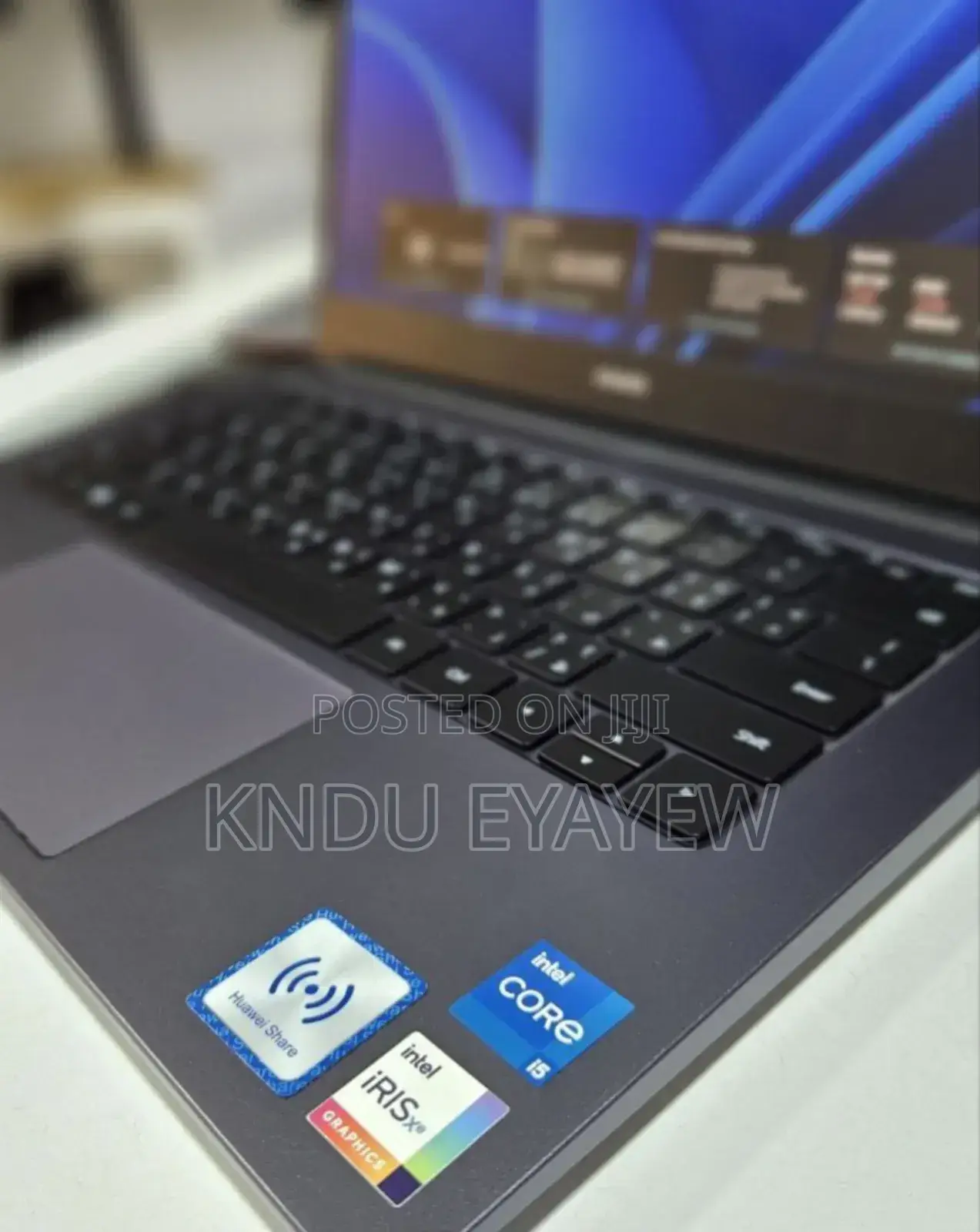 New Laptop Huawei MateBook 13 WRT-W19E 8GB Intel Core I5 SSD 512GB