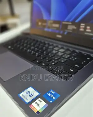 New Laptop Huawei MateBook 13 WRT-W19E 8GB Intel Core I5 SSD 512GB