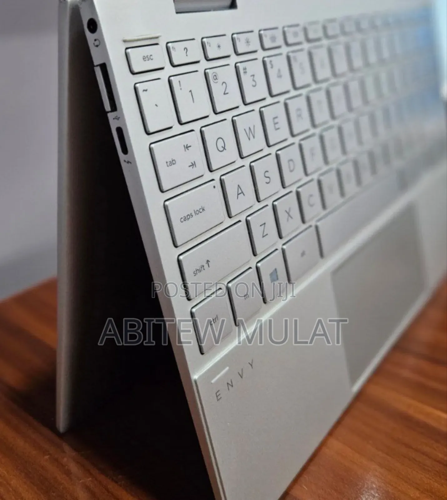 New Laptop HP Envy X360 8GB Intel Core I7 SSD 512GB