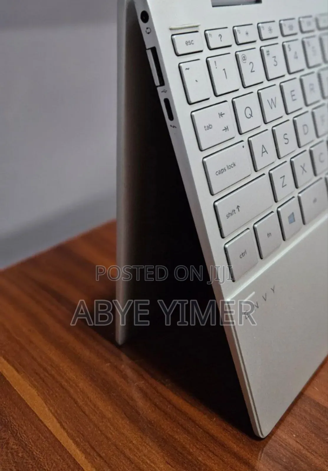 New Laptop HP Envy X360 8GB Intel Core I7 SSD 512GB