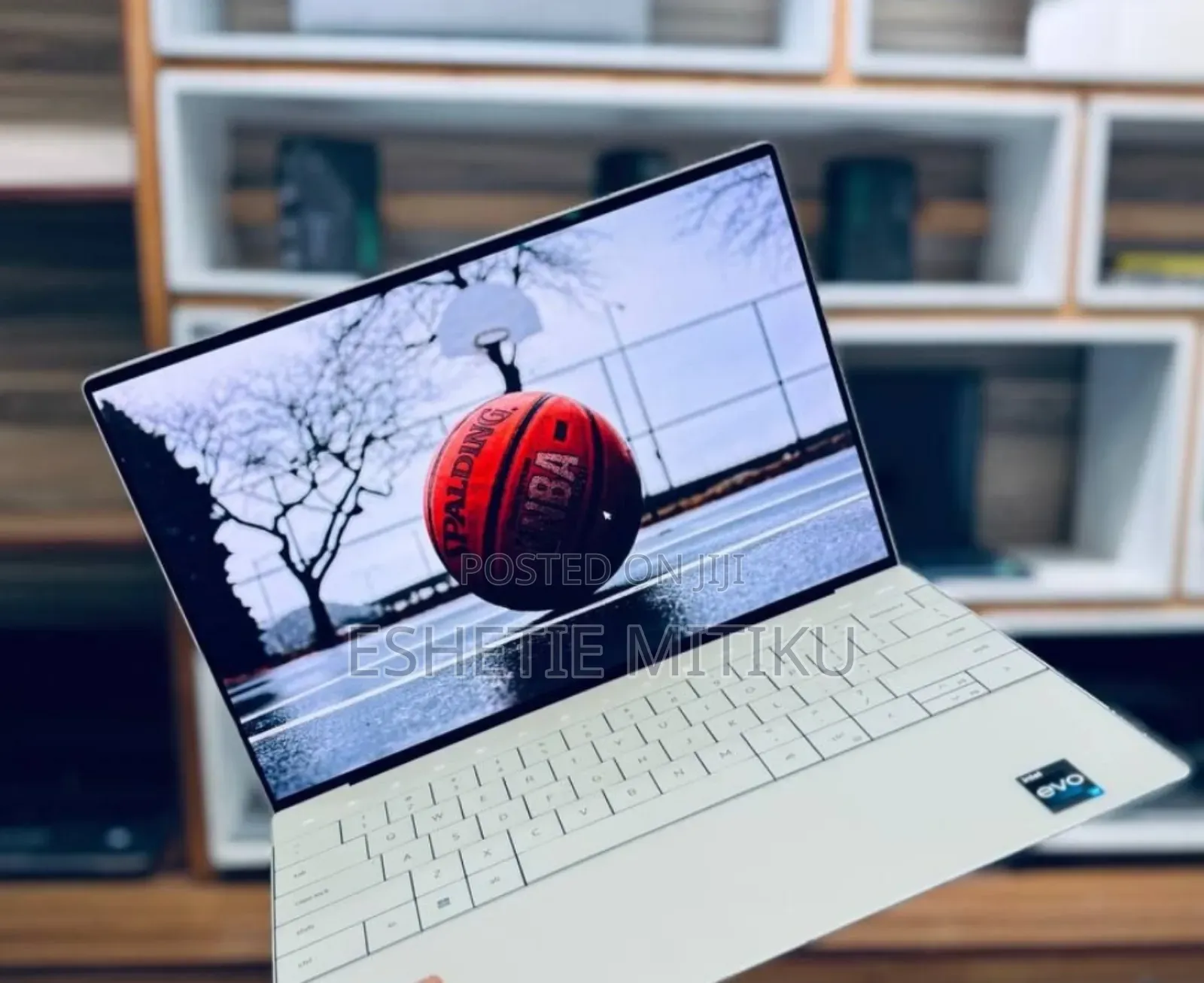 New Laptop Dell XPS 13 16GB Intel Core I7 SSD 512GB