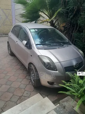 Toyota Yaris 2007 Pink