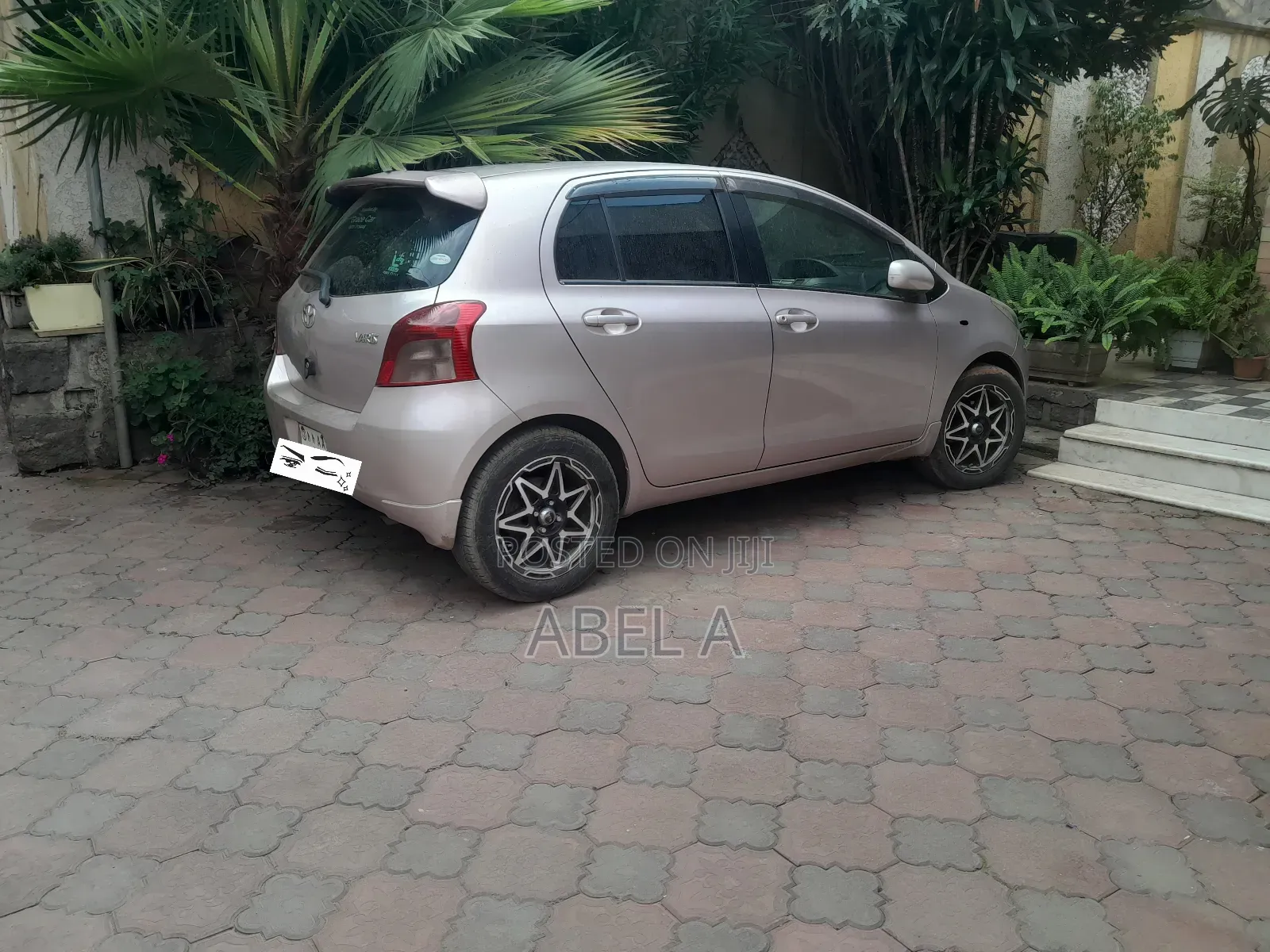 Toyota Yaris 2007 Pink