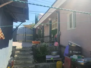 4bdrm House in Jakiros, Bole for sale