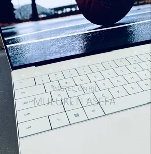 New Laptop Dell XPS 13 16GB Intel Core I7 SSD 512GB