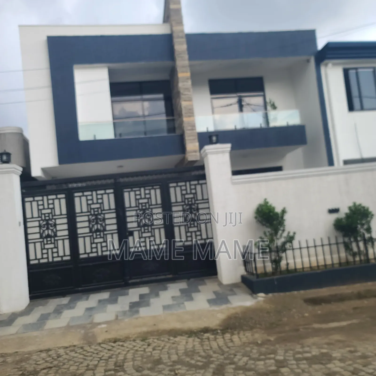 5bdrm House in Addis Abeba, Yeka for sale