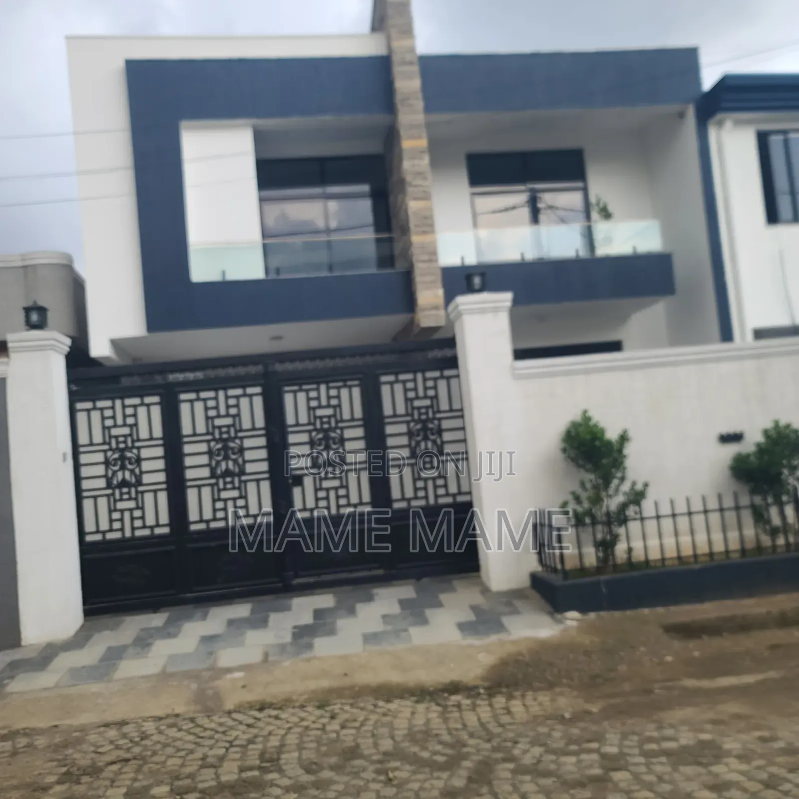 5bdrm House in Addis Abeba, Yeka for sale