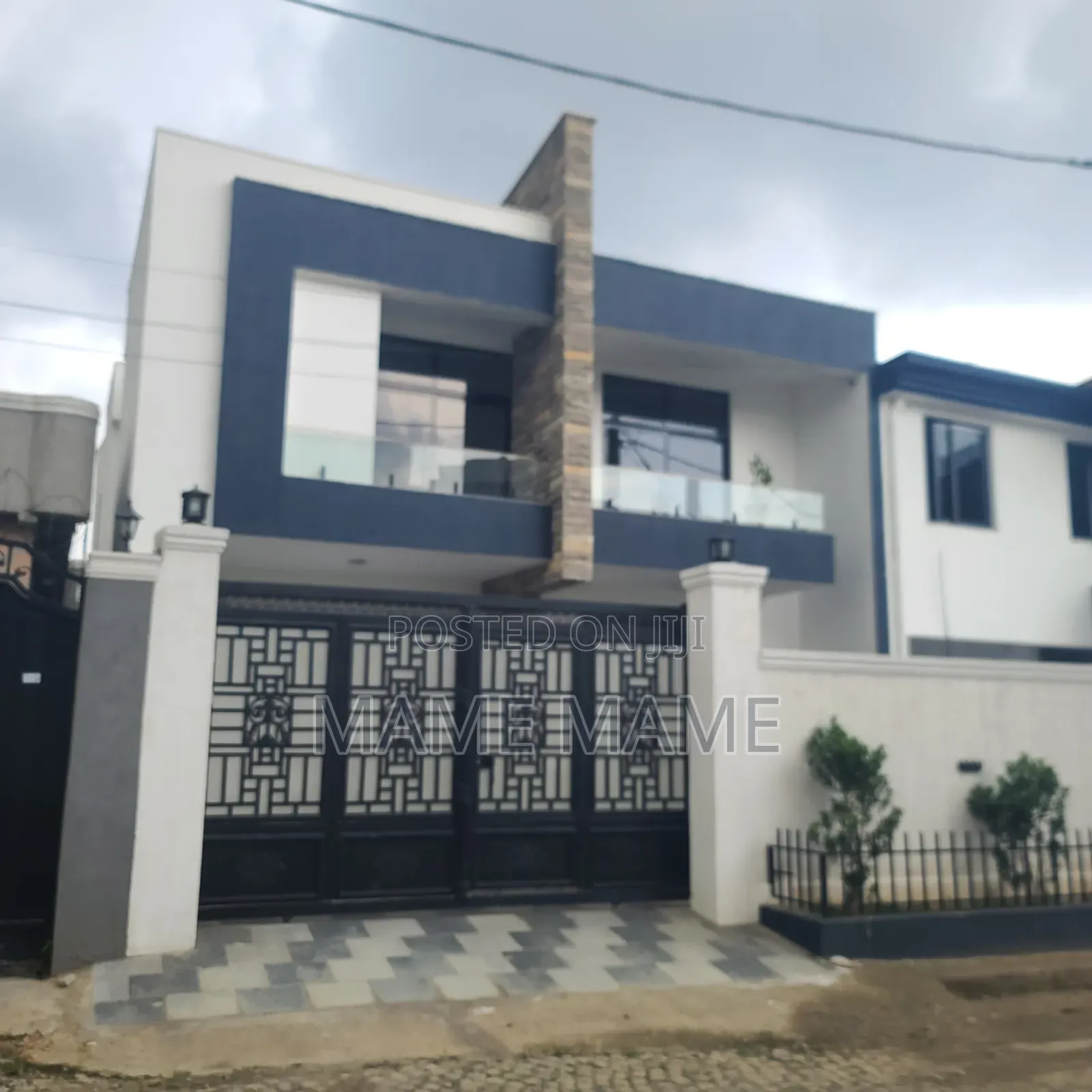 5bdrm House in Addis Abeba, Yeka for sale