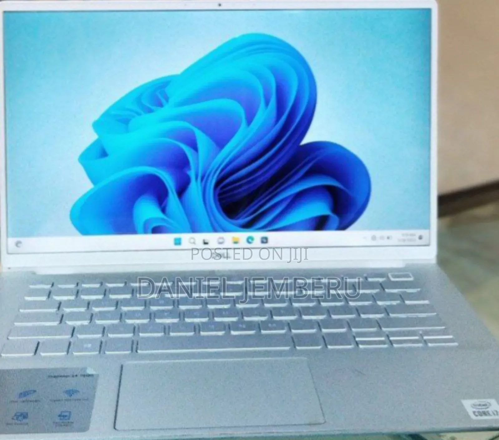 New Laptop Dell Inspiron 15 8GB Intel Core I7 SSD 512GB