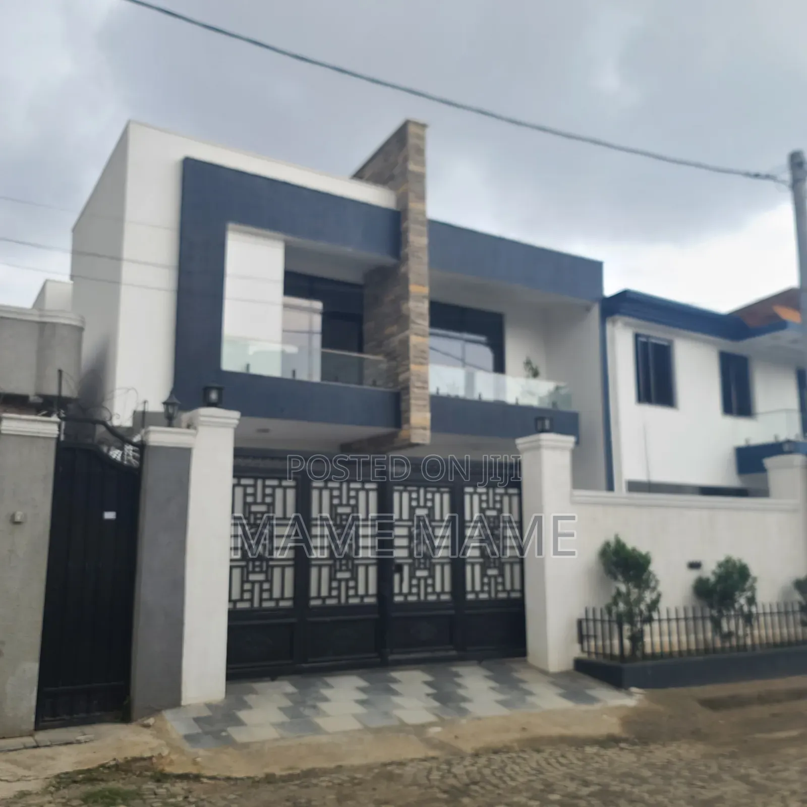 5bdrm House in Addis Abeba, Yeka for sale