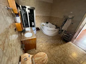 Furnished 5bdrm Villa in Yeka for sale