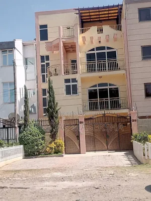 Furnished 5bdrm Villa in Yeka for sale