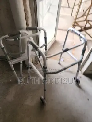 Walker跟進walker之外walker波及walker台客walker太陽walker巢的walker New