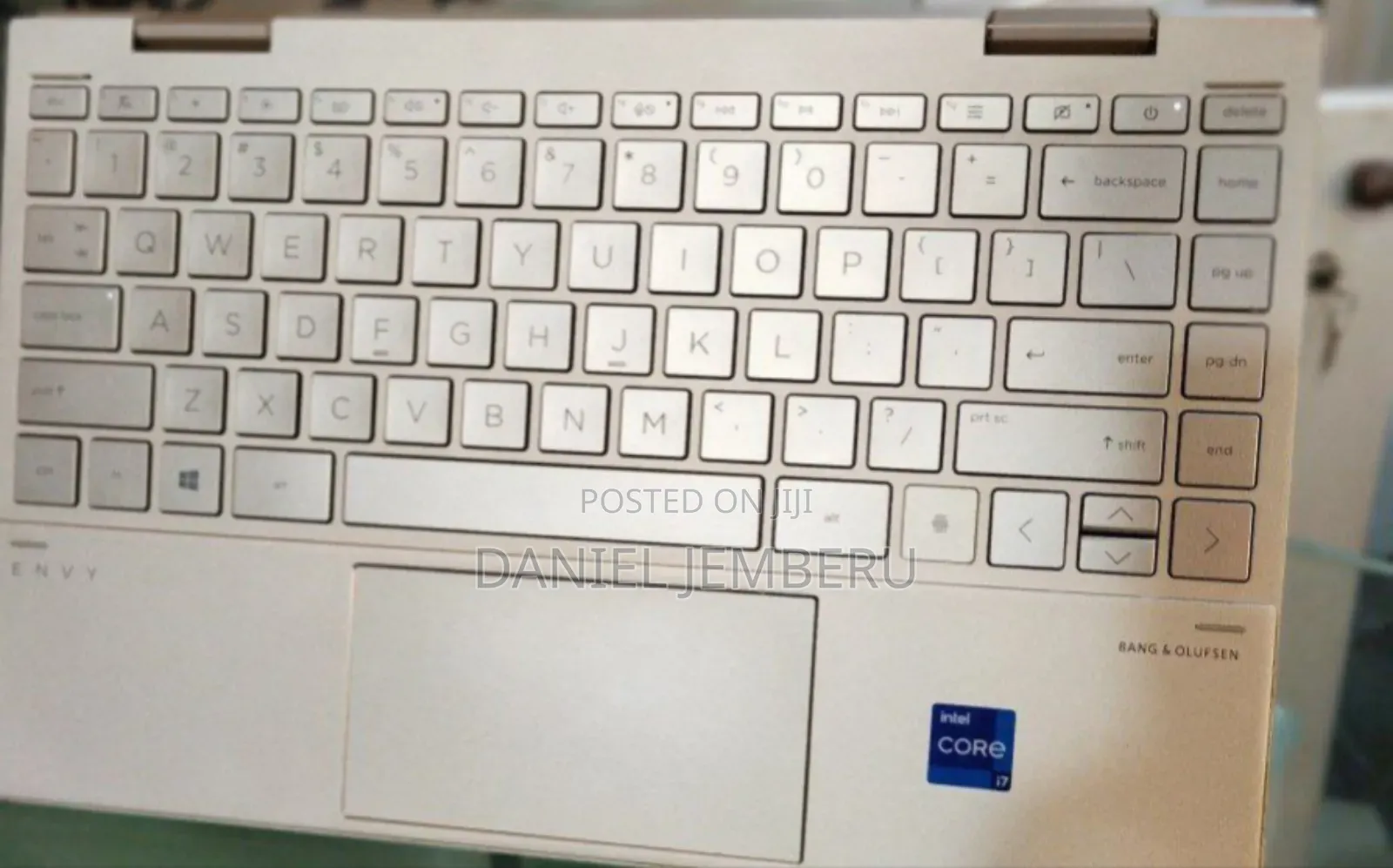 New Laptop HP Envy X360 8GB Intel Core I7 SSD 512GB