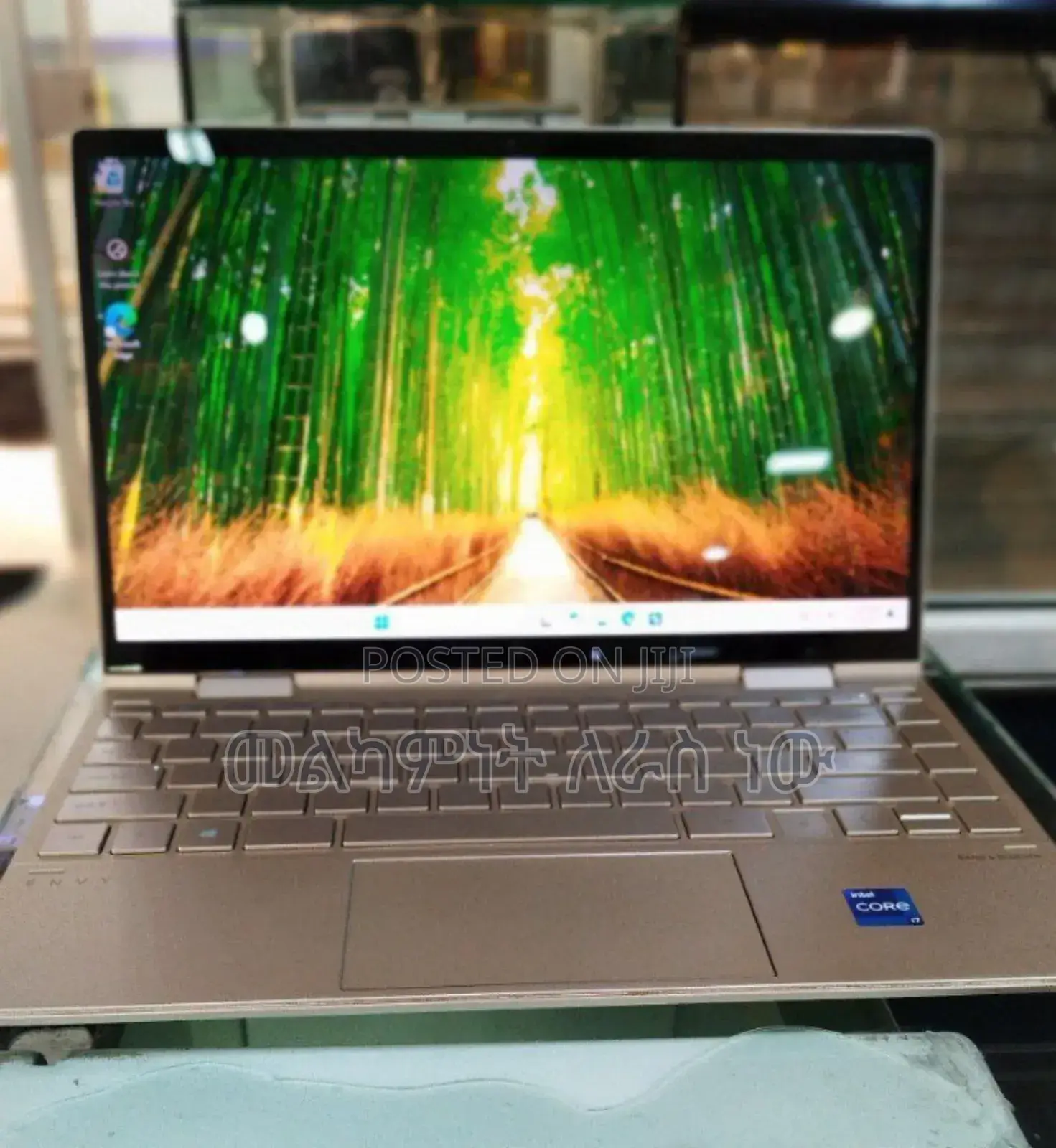 New Laptop HP Envy X360 8GB Intel Core I7 SSD 512GB