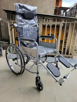 Toilet Wheelchair٨霉wilcher+Commode Use and Flip-Up Armrests
