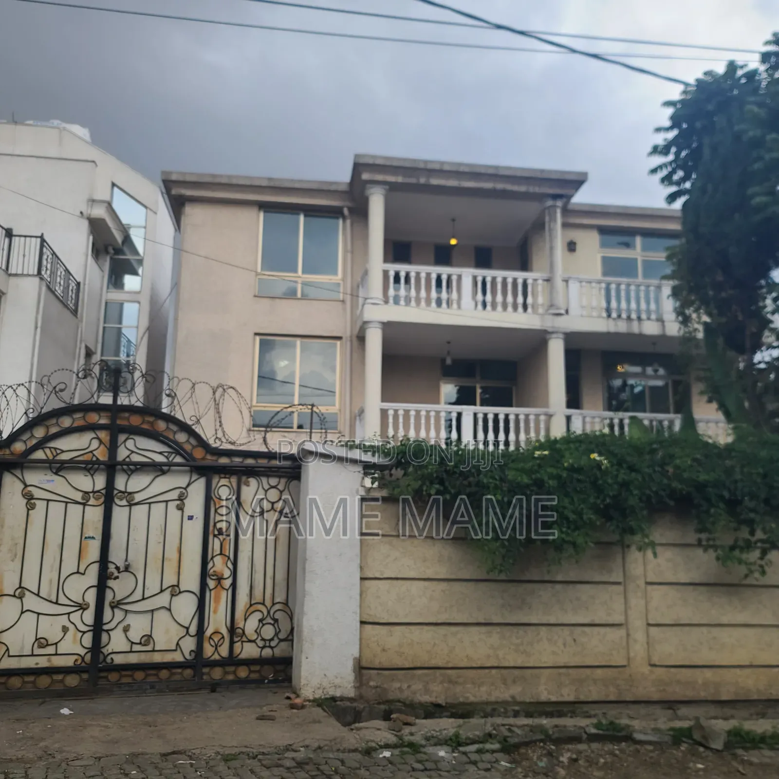 8bdrm House in Addis Abeba, Yeka for rent