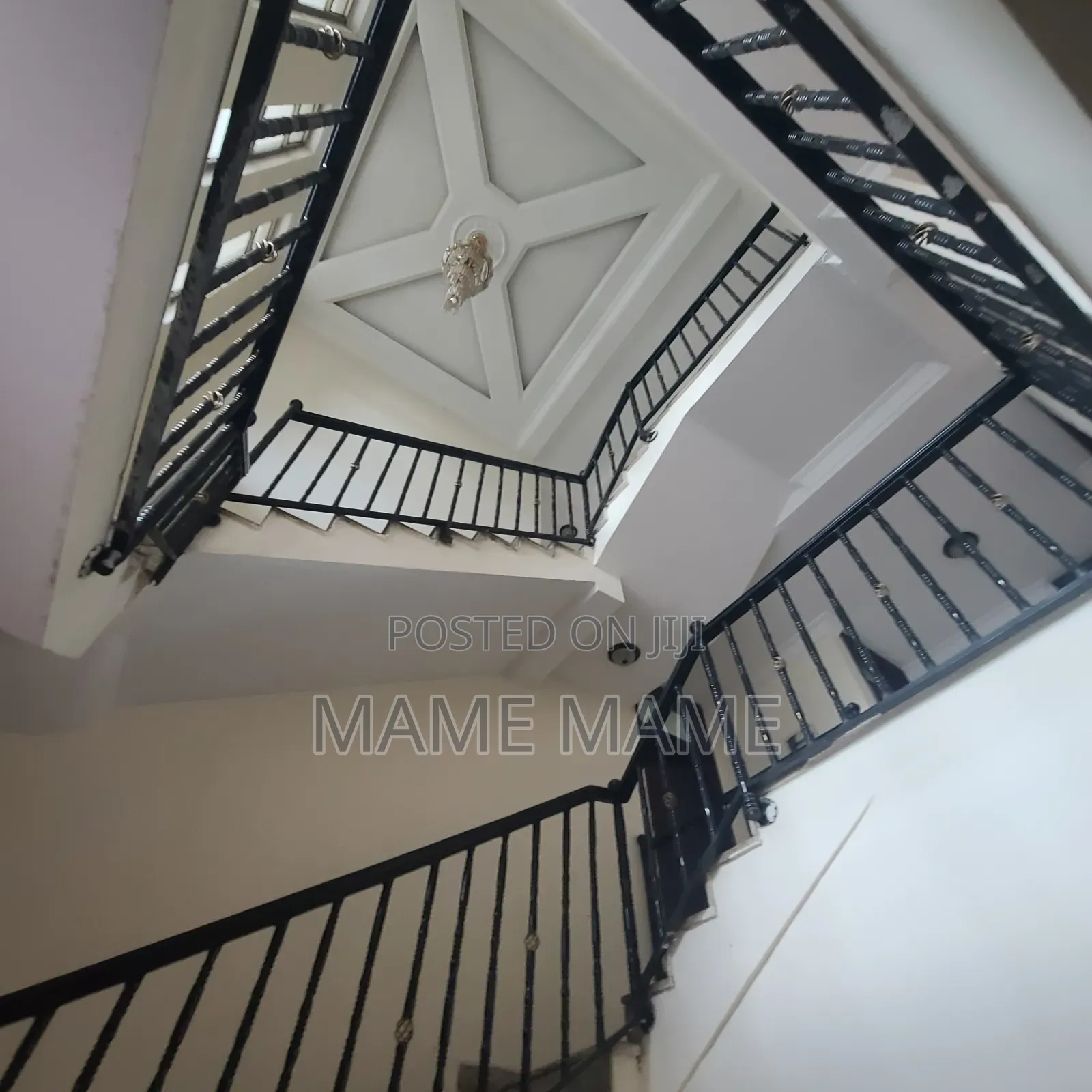 8bdrm House in Addis Abeba, Yeka for rent
