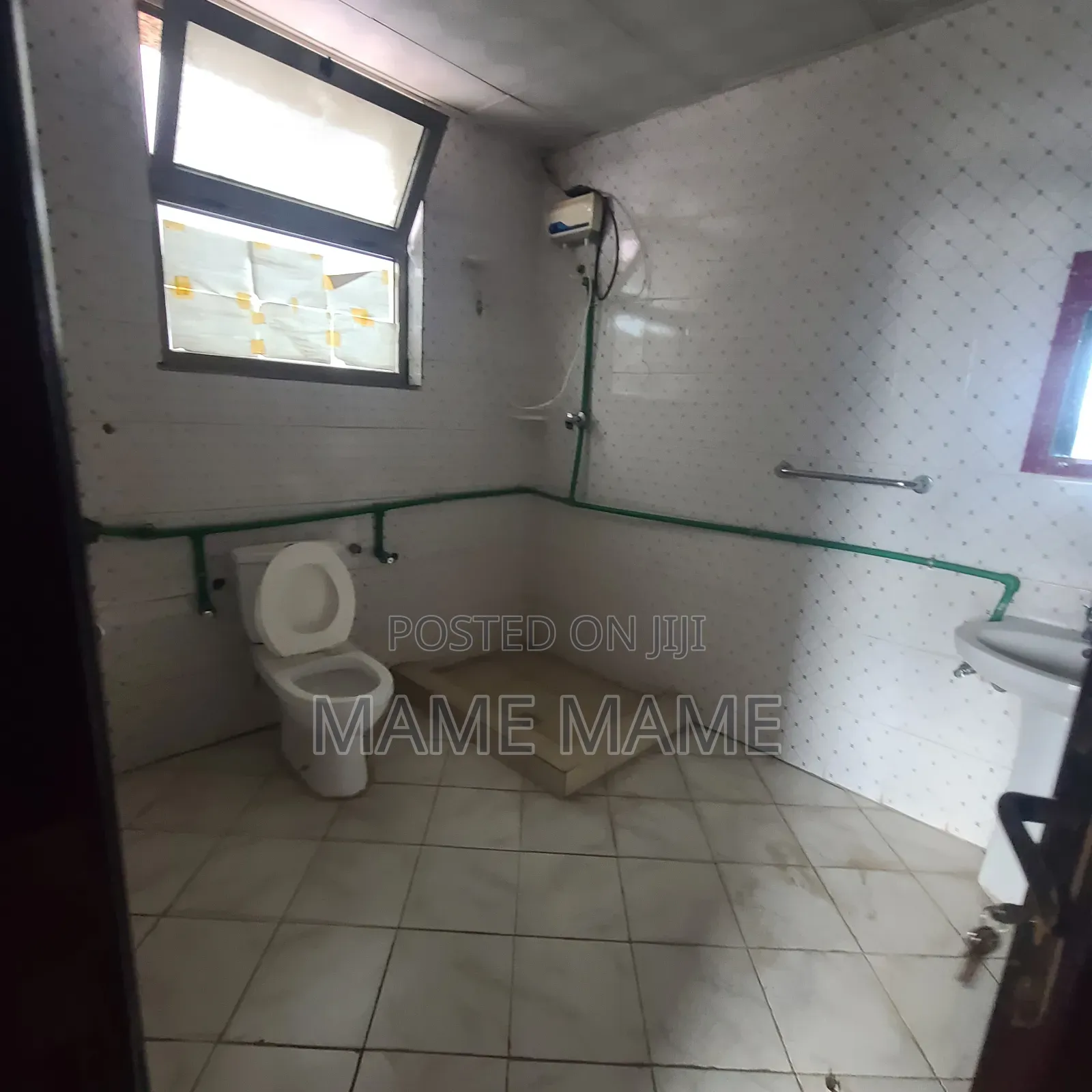 8bdrm House in Addis Abeba, Yeka for rent