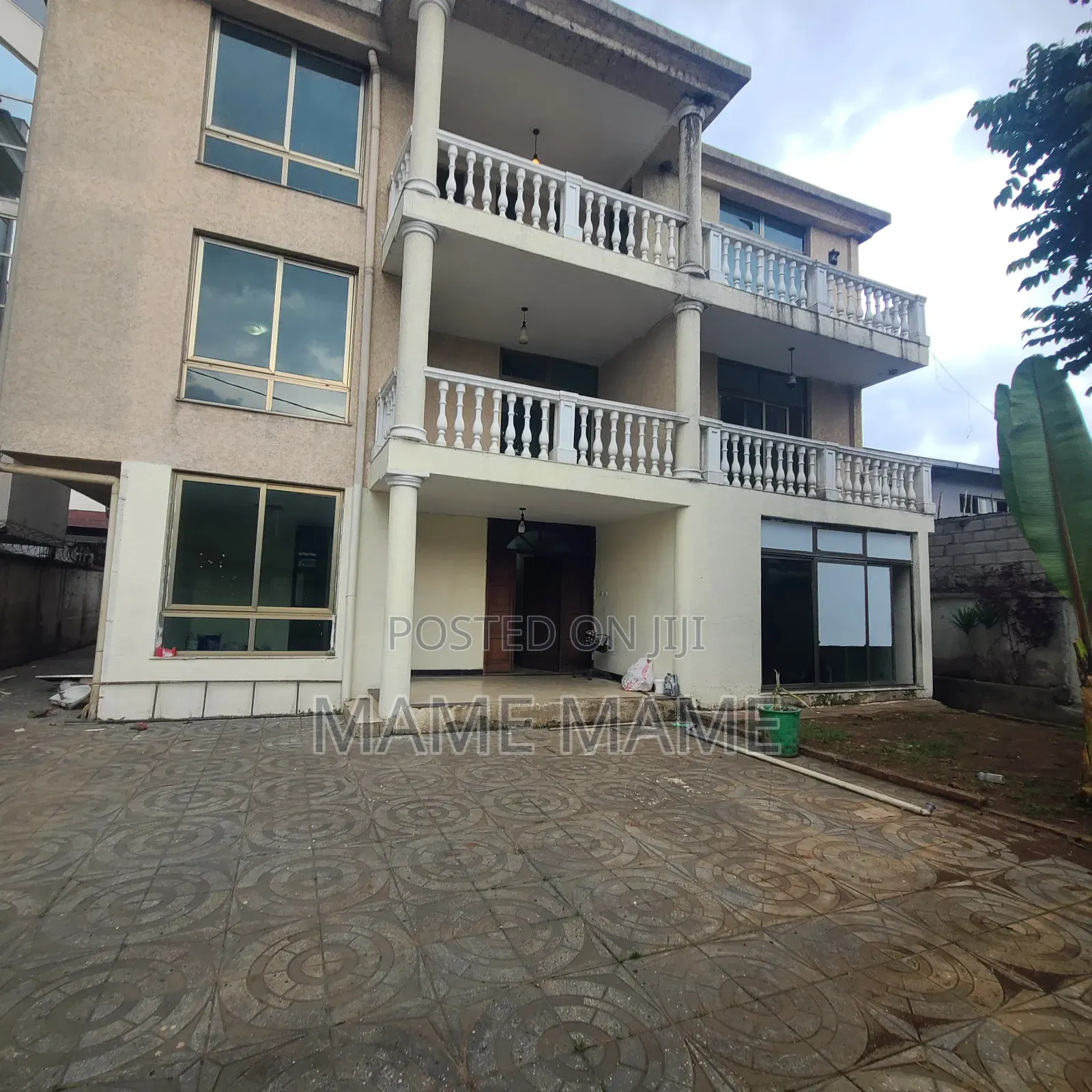 8bdrm House in Addis Abeba, Yeka for rent