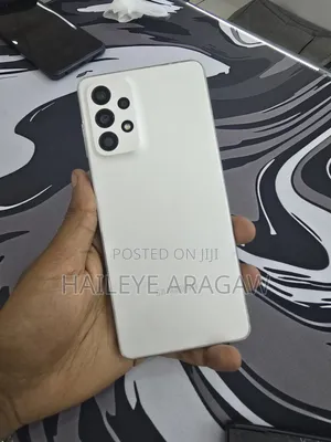 Samsung Galaxy A73 5G 256 GB White