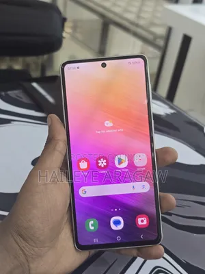 Photo - Samsung Galaxy A73 5G 256 GB White