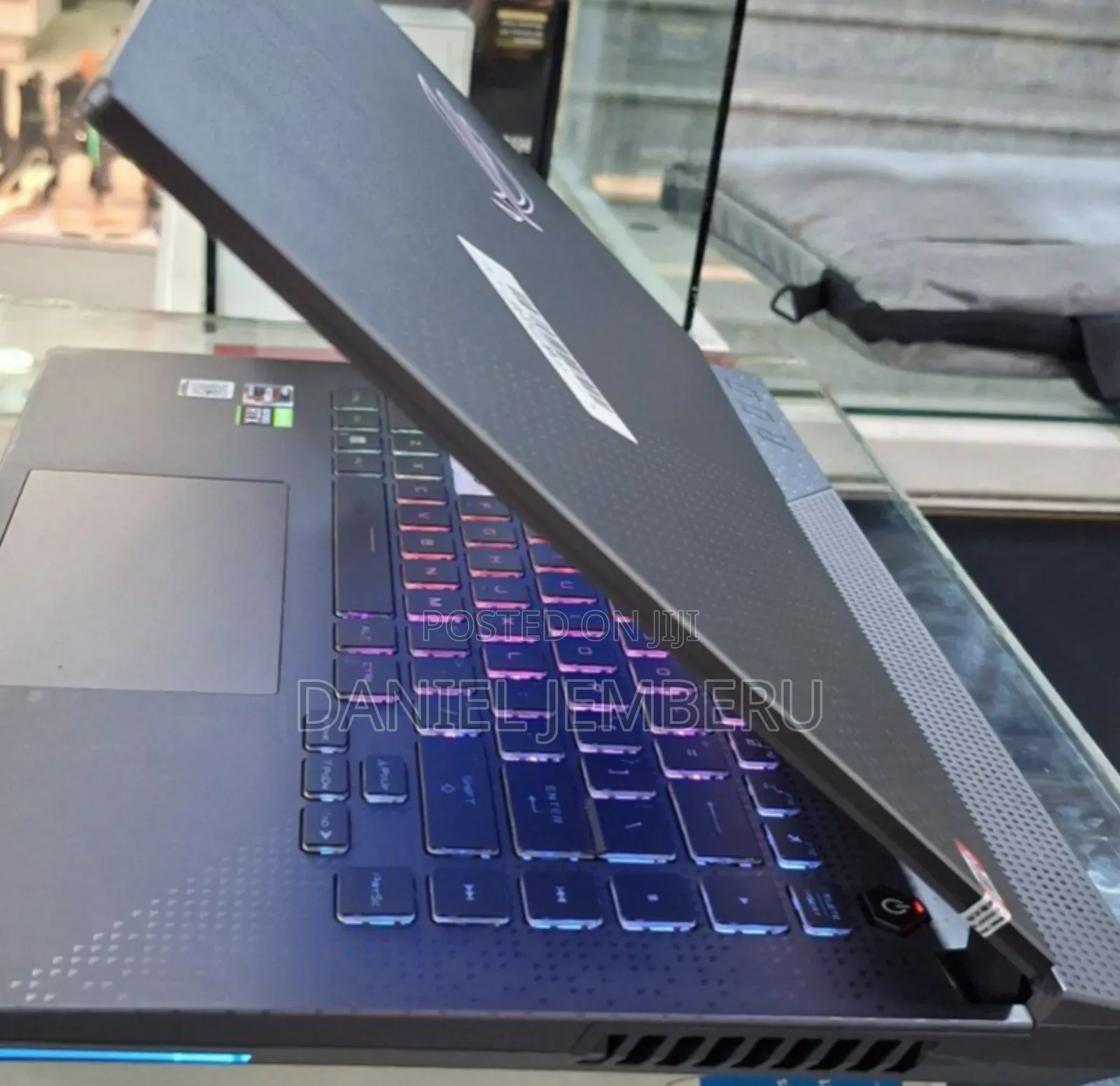 New Laptop Asus ROG Strix G15 16GB AMD Ryzen 9 SSD 512GB