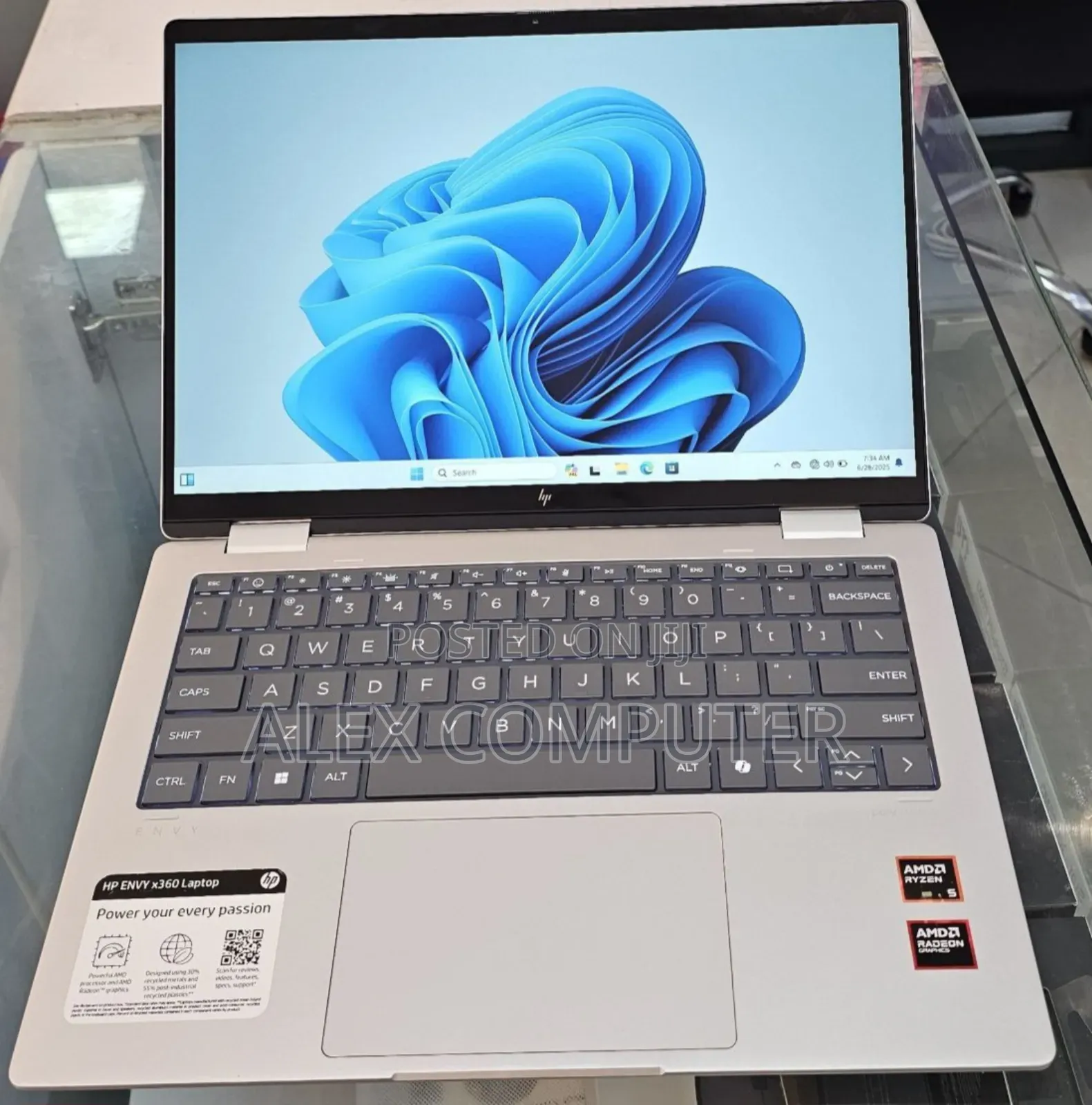 New Laptop HP Envy X360 16GB AMD Ryzen 5 SSD 512GB