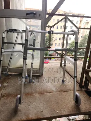 Photo - Walker只要walker豐原walker滿地walker祟我walker句法walker內部walker New