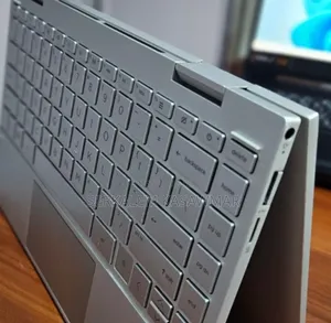 New Laptop HP Envy X360 8GB Intel Core I7 SSD 512GB