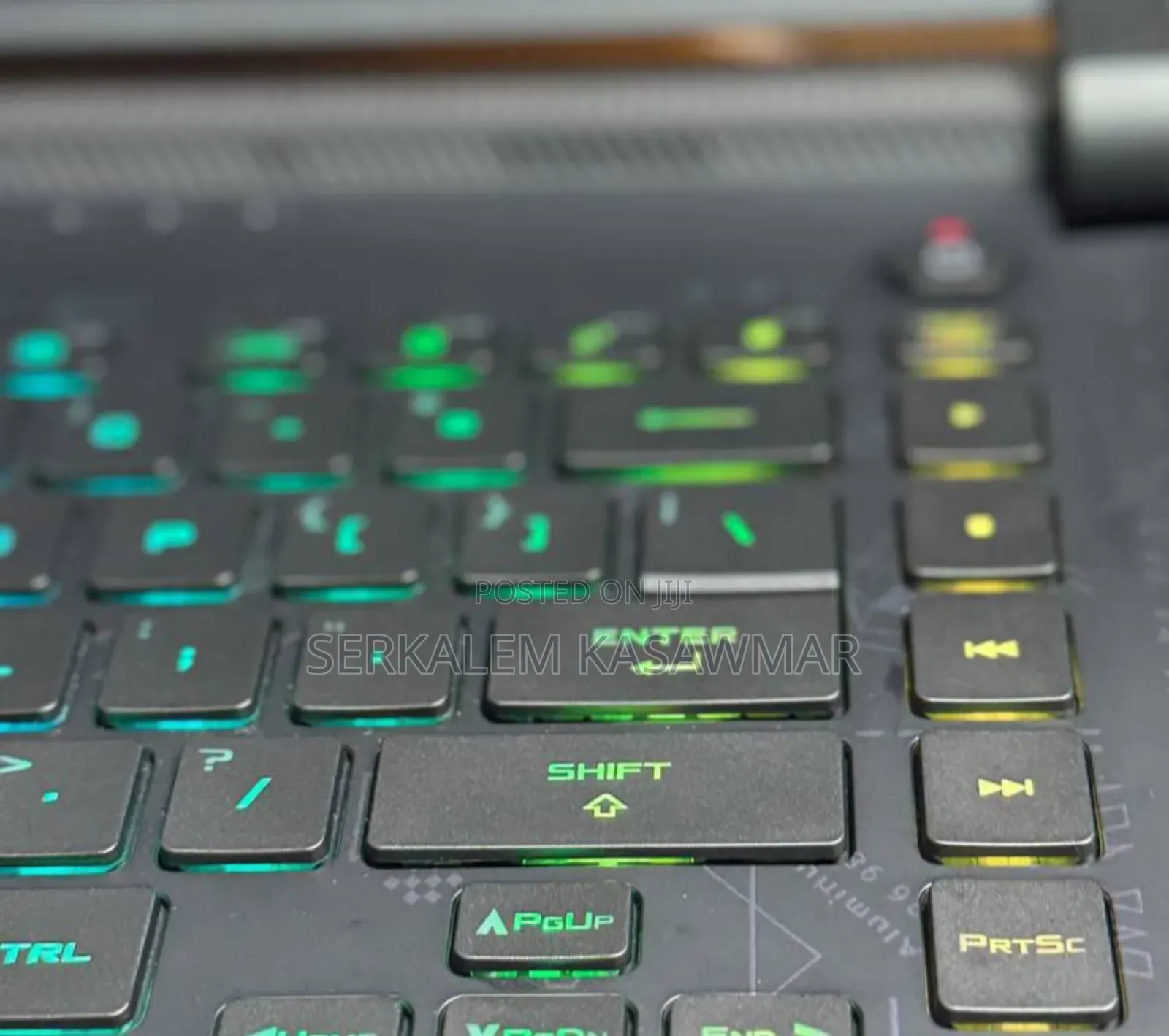 New Laptop Asus ROG Strix G17 32GB AMD Ryzen 9 SSD 1.5T