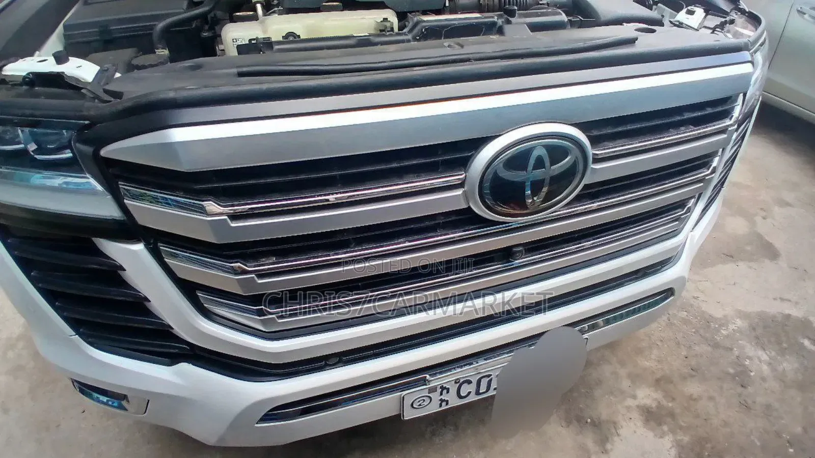 Toyota Land Cruiser 3.5 V6 2022 White