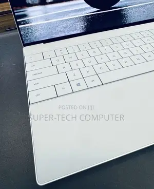 New Laptop Dell XPS 13 16GB Intel Core I7 SSD 512GB