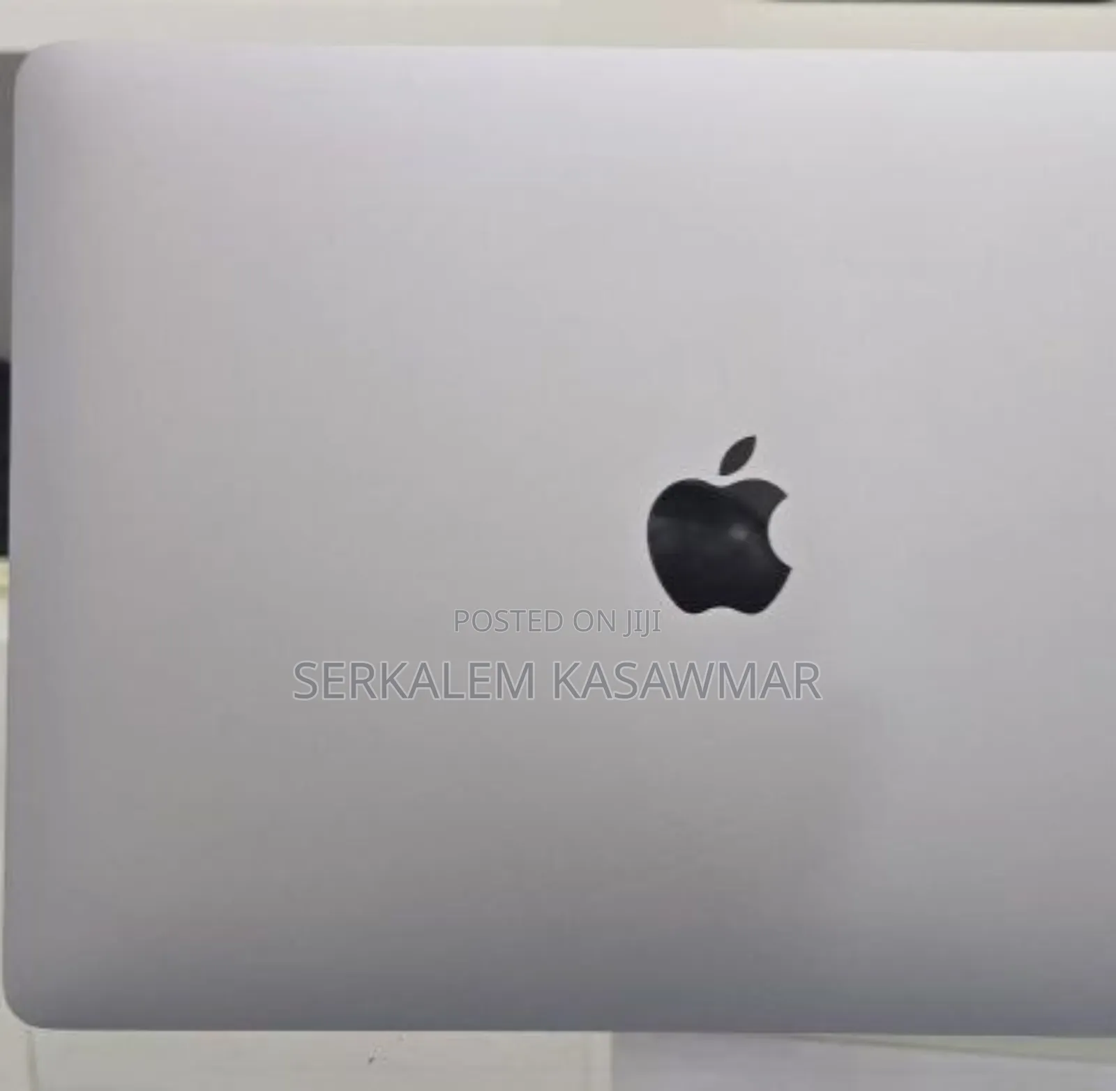 New Laptop Apple MacBook Air 2020 M1 8GB Apple M1 SSD 256GB