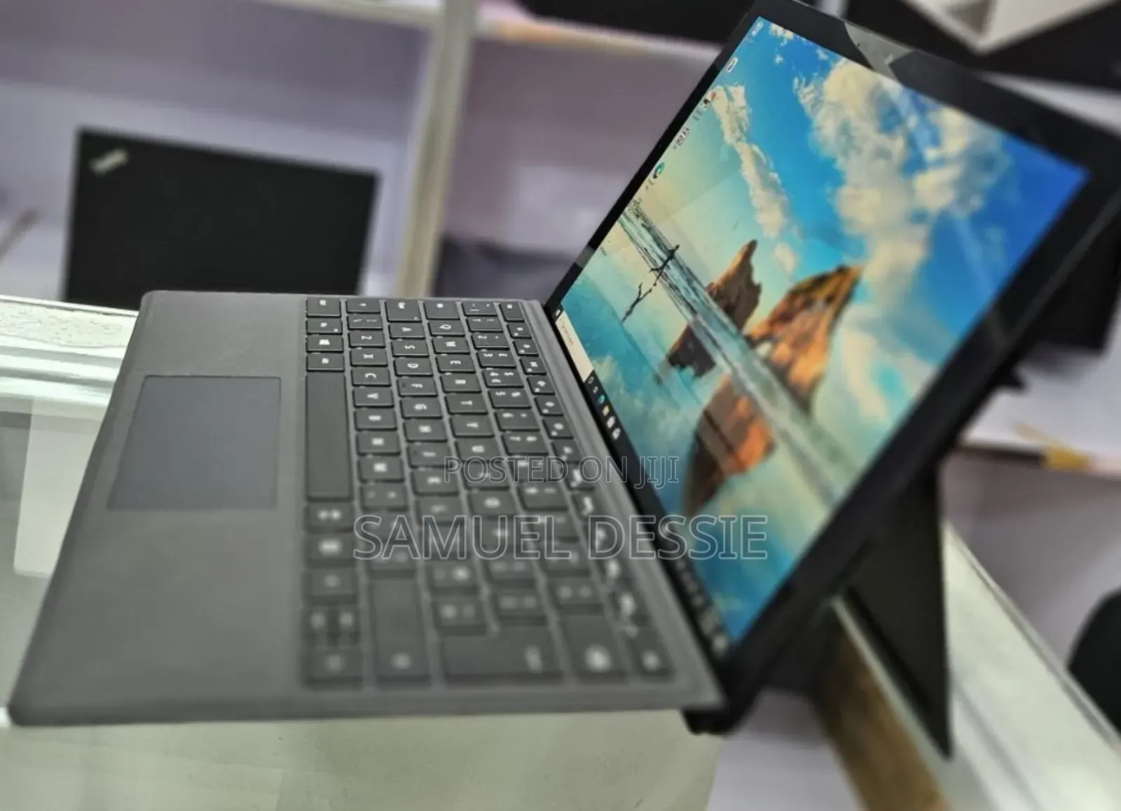 New Laptop Microsoft Surface Pro 7 16GB Intel Core I7 SSD 512GB