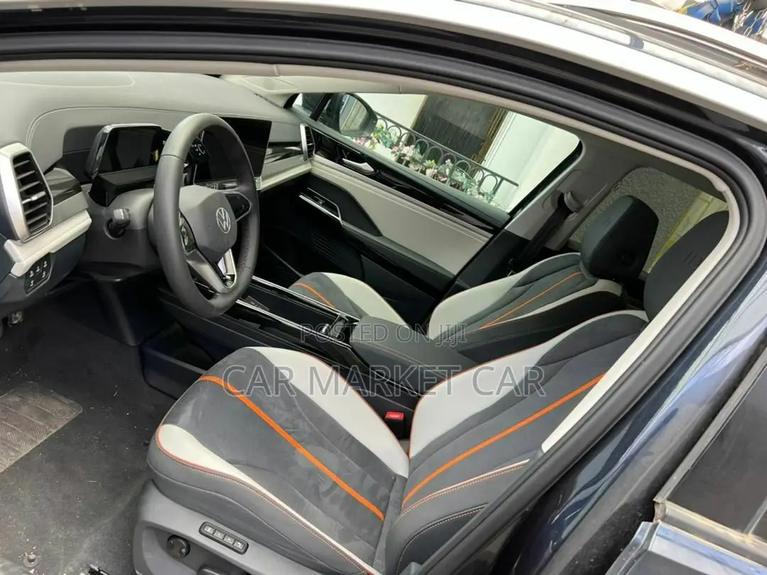 New Volkswagen ID.6 2023 Blue