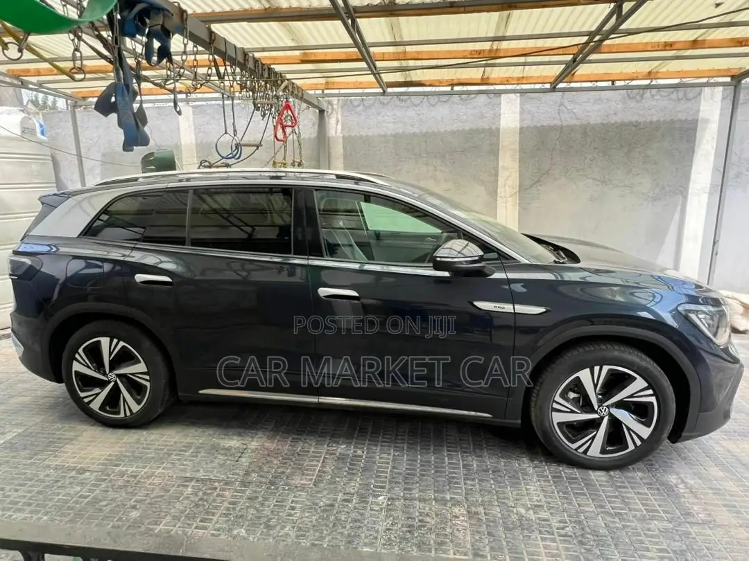 New Volkswagen ID.6 2023 Blue