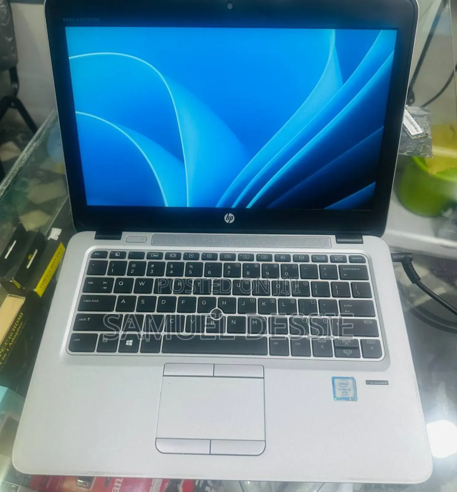 New Laptop HP EliteBook 820 G3 8GB Intel Core I5 SSD 128GB