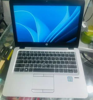Photo - New Laptop HP EliteBook 820 G3 8GB Intel Core I5 SSD 128GB