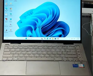 New Laptop HP Pavilion 14 X360 2-in-1 8GB Intel Core I5 SSD 512GB
