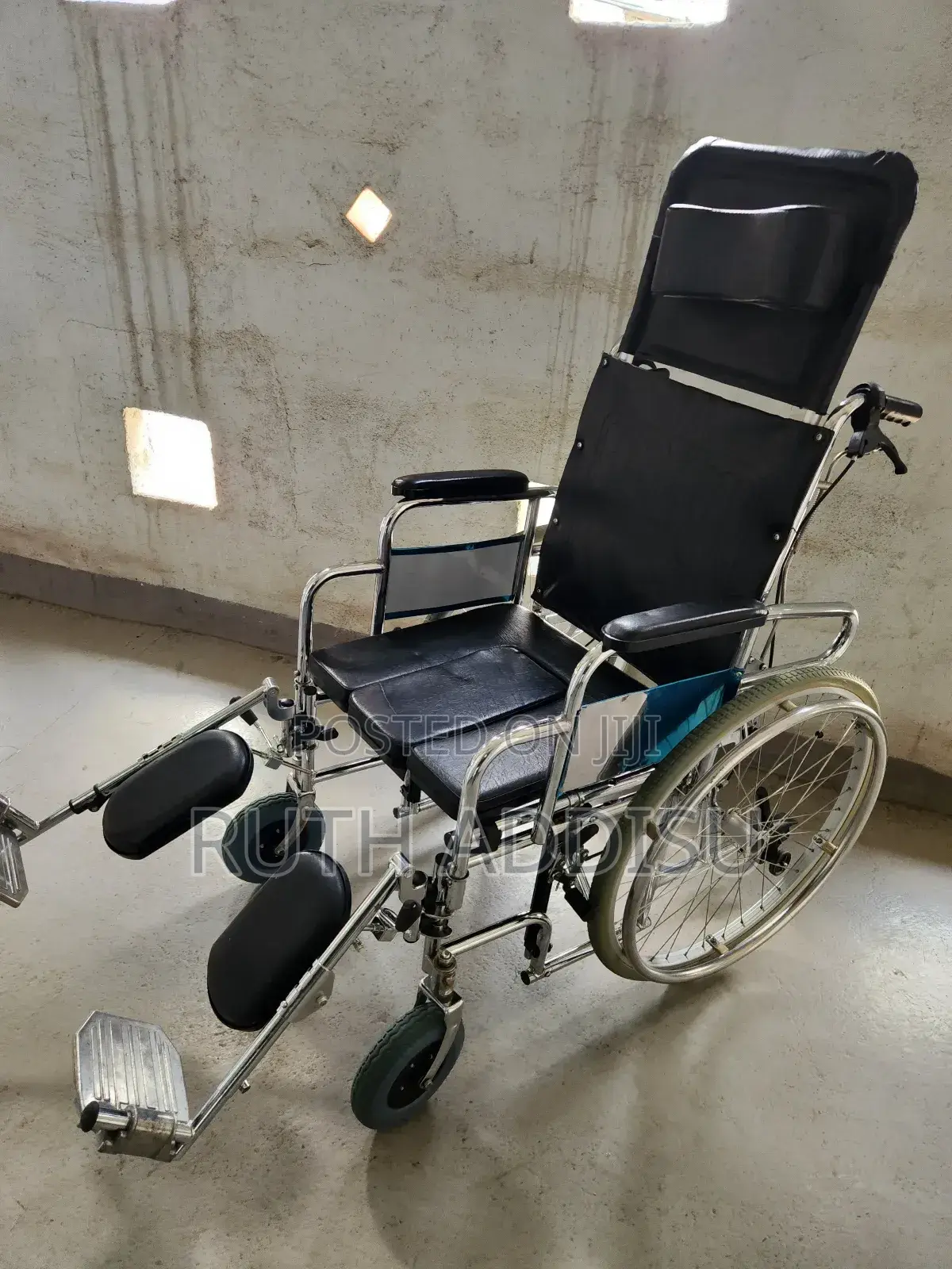 Wheelchair法國wheelchair它以wheelchair出生wheelchair鎮長wheelchair