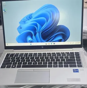 Photo - New Laptop HP EliteBook 840 G8 16GB Intel Core I7 SSD 512GB