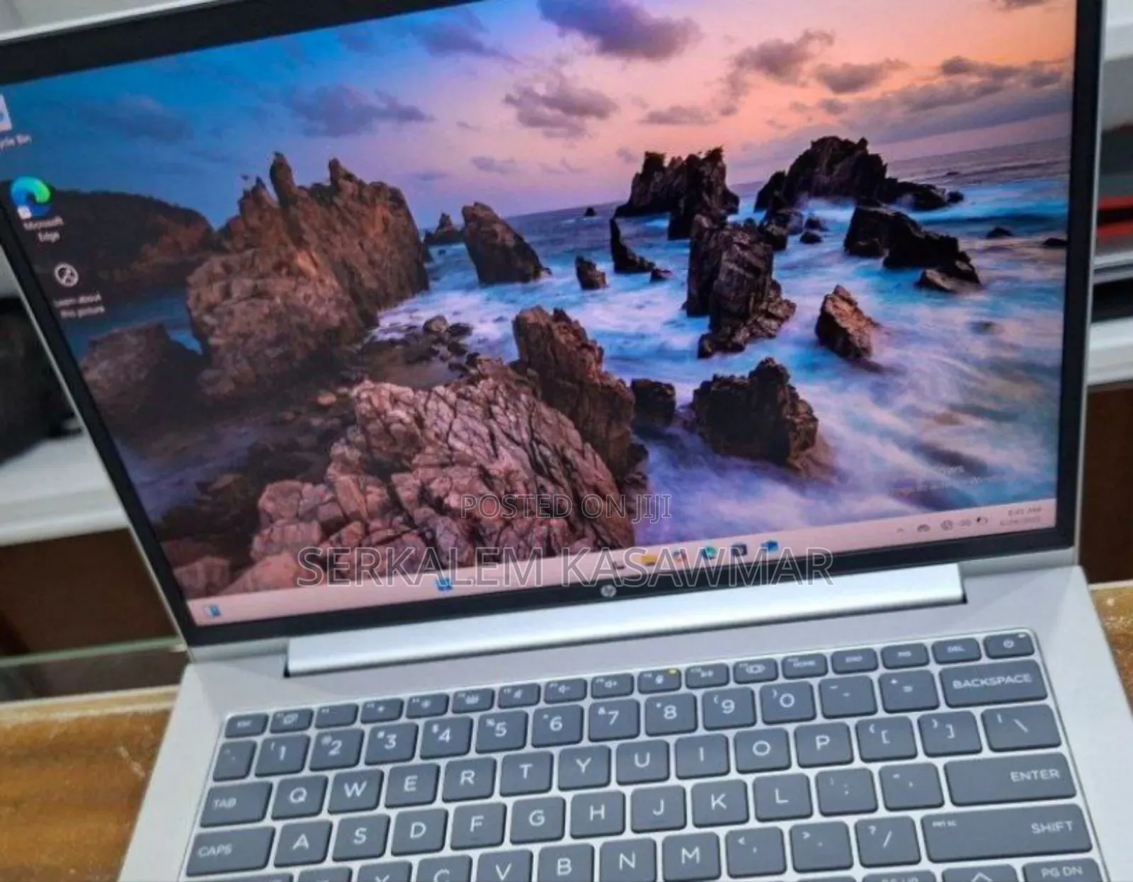 New Laptop HP ProBook 440 16GB Intel Core Ultra 5 SSD 512GB