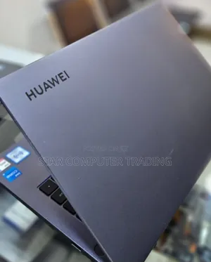 New Laptop Huawei MateBook 13 WRT-W19E 8GB Intel Core I5 SSD 512GB