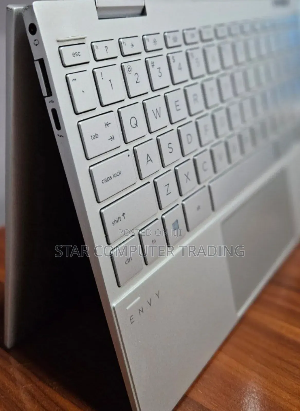 New Laptop HP Envy X360 8GB Intel Core I7 SSD 512GB