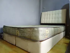 A Bed With Dream Foam 1.20