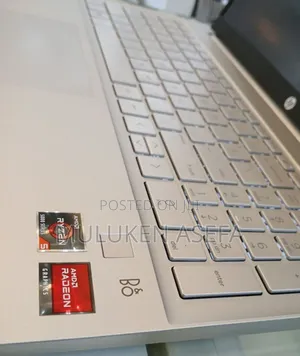 New Laptop HP Pavilion 15 8GB AMD Ryzen 5 SSD 512GB