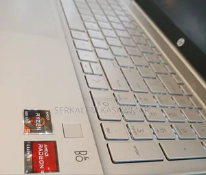 Photo - New Laptop HP Pavilion 15 8GB AMD Ryzen 5 SSD 512GB