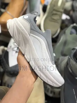 Photo - Goupu Sneakers Gray No Laces