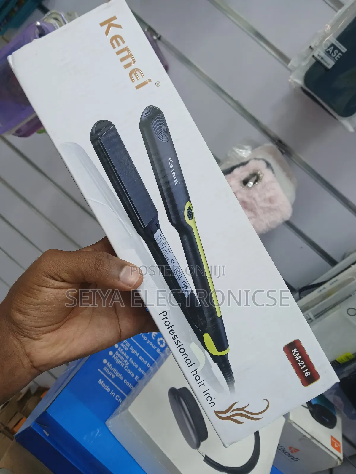 Kemei Km-2116 Hair Straightener.